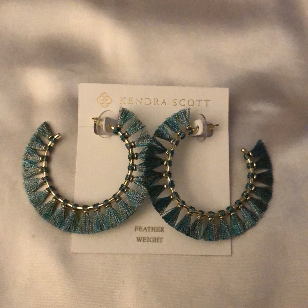 Kendra Scott Evie Gold Tone Hoop Earrings Turquoise Tassels NEW
